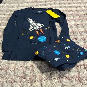 Shelry Boys 2 pc pajamas size 8